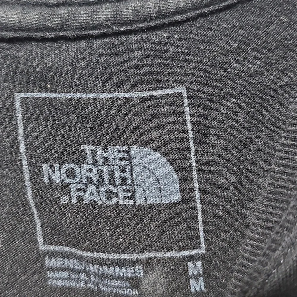 The North Face‎ Black Graphic T-Shirt Medium
